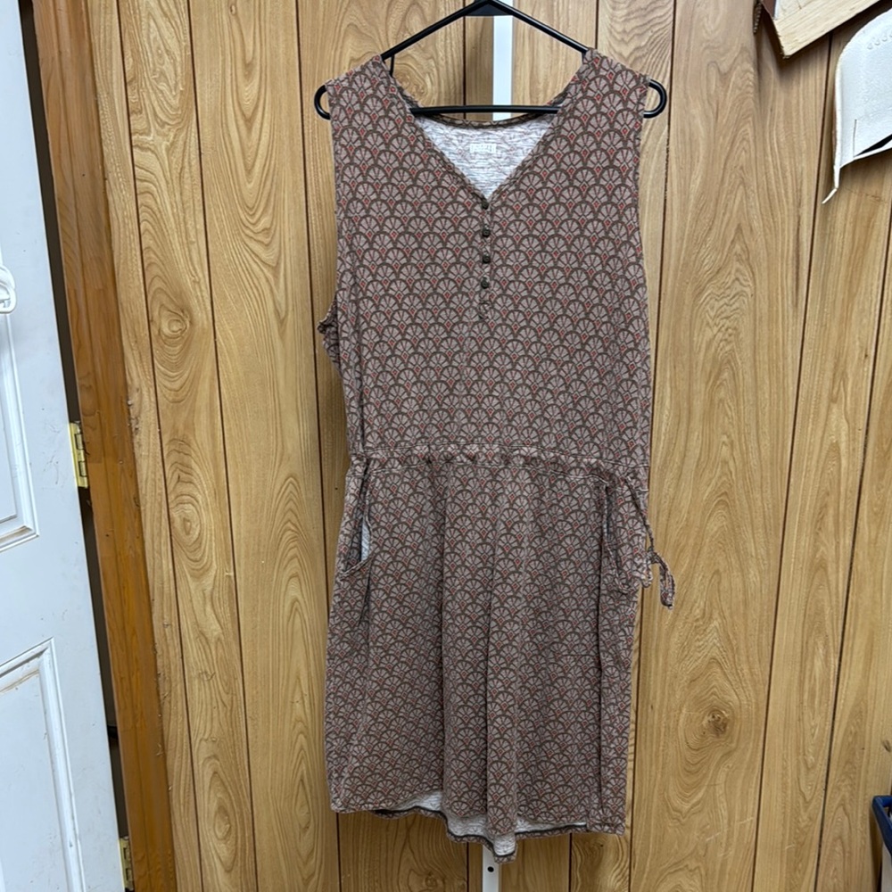 Duluth Trading Co Sleeveless Brown Patterned Dress Large